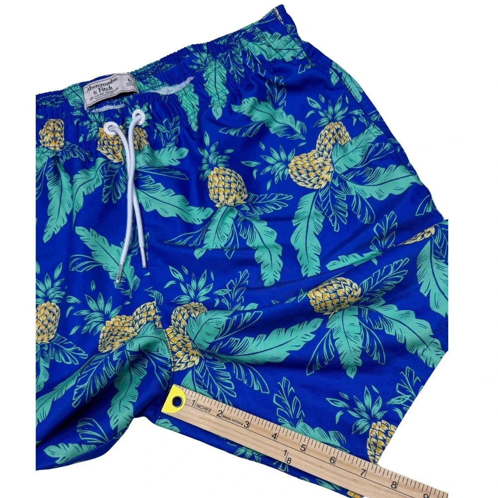 Abercrombie & Fitch Swim Trunks Shorts Mens Pineapple Print Beach‎ Hawaii Large